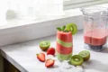 Travel Solo As A Women All Across The Globe!!! Strawberry Kiwi Smoothie That Tastes Like Summer
